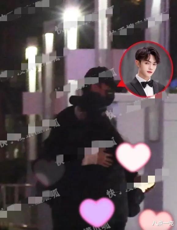 许凯爆料恋情视频大全集,甜蜜瞬间与甜蜜回忆 第2张 许凯爆料恋情视频大全集,甜蜜瞬间与甜蜜回忆 第2张